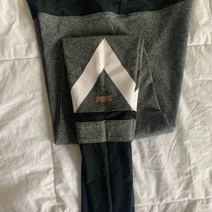 PINK Ultimate Leggings
